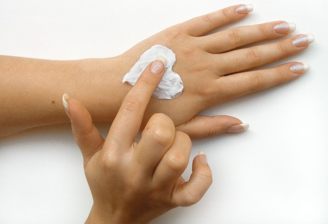 крем за раце за подмладување на кожата